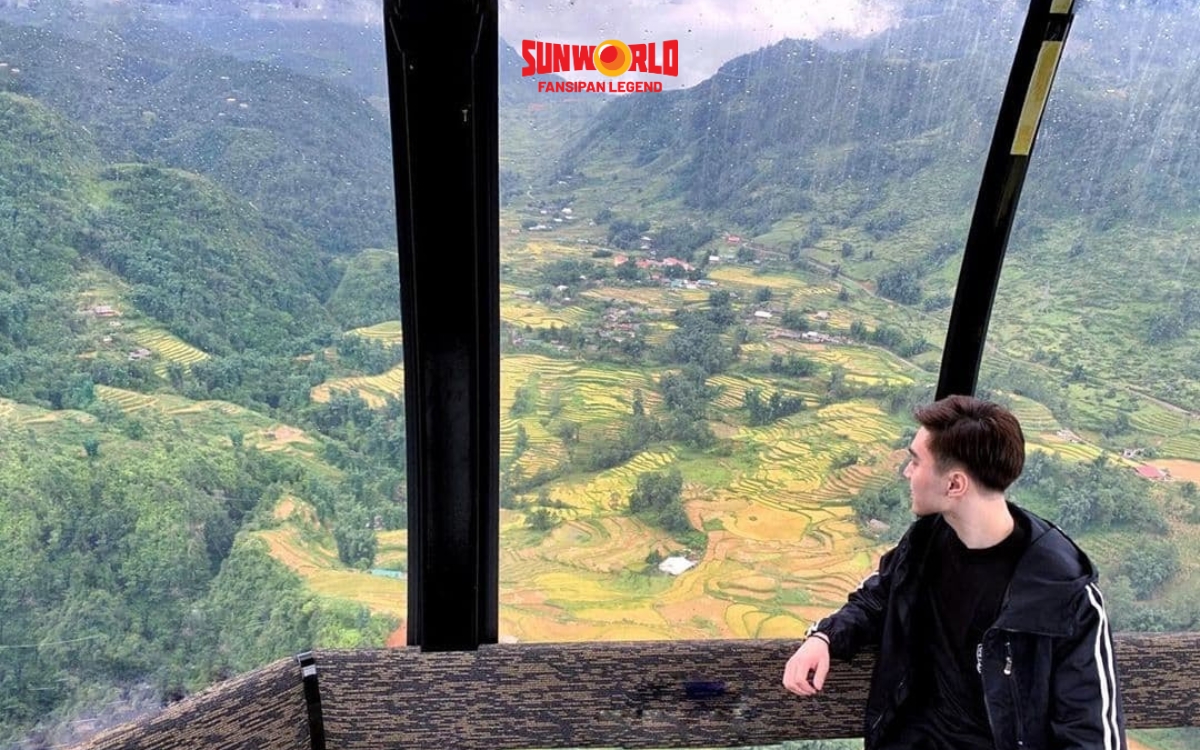 Kinh nghiệm đi cáp treo Fansipan cần chuẩn bị đồ ăn nhẹ để không say 
