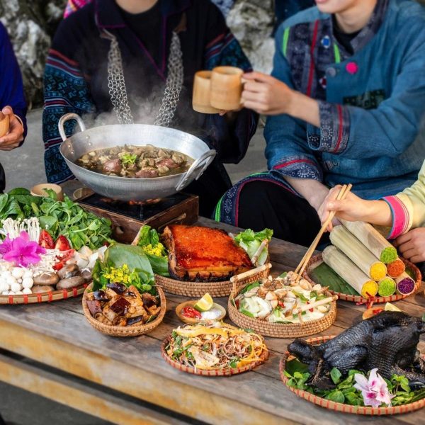 Vé Buffet/Ẩm Thực Tối Bản Mây