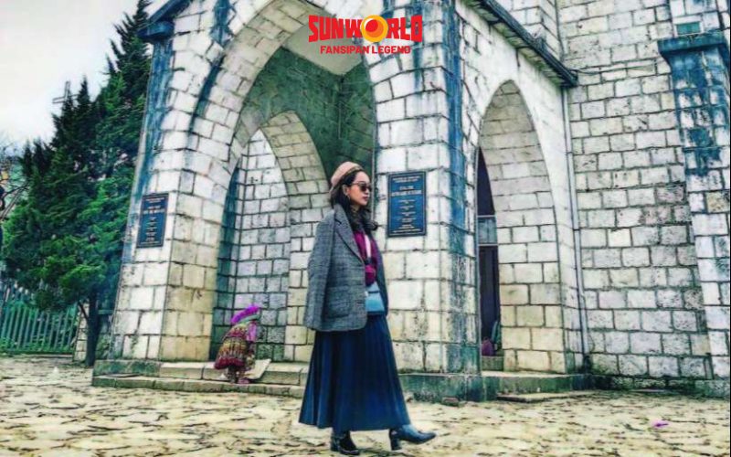 Du lịch Sapa tháng 11: Nhà thờ đá Sapa