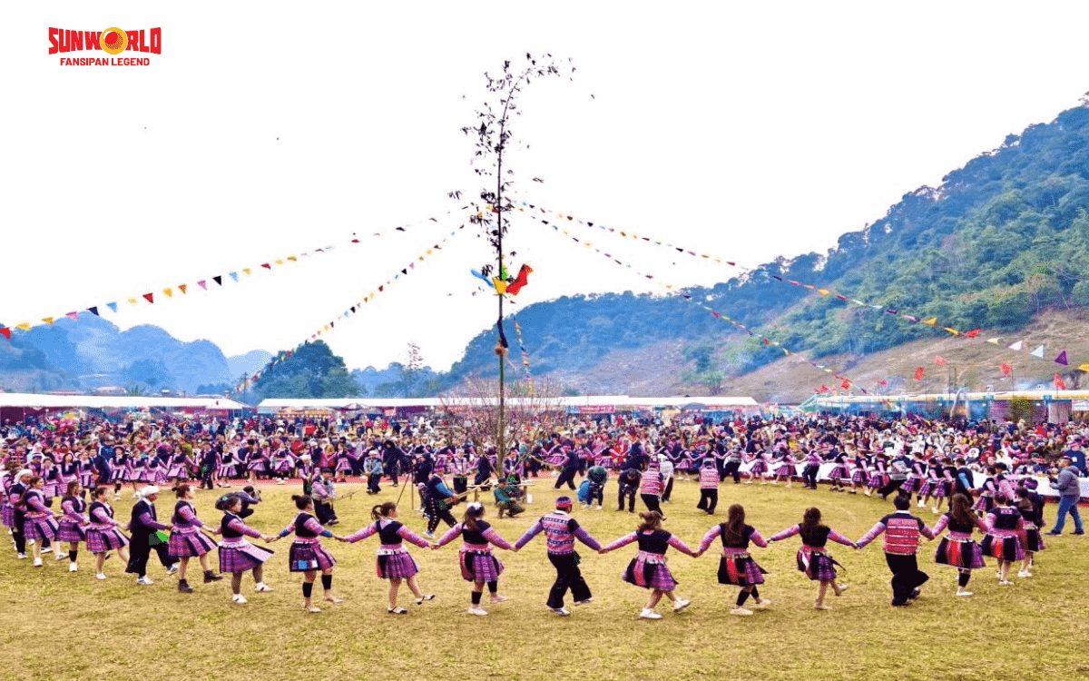 Lễ hội Gầu Tào khi du lịch sapa tháng 2