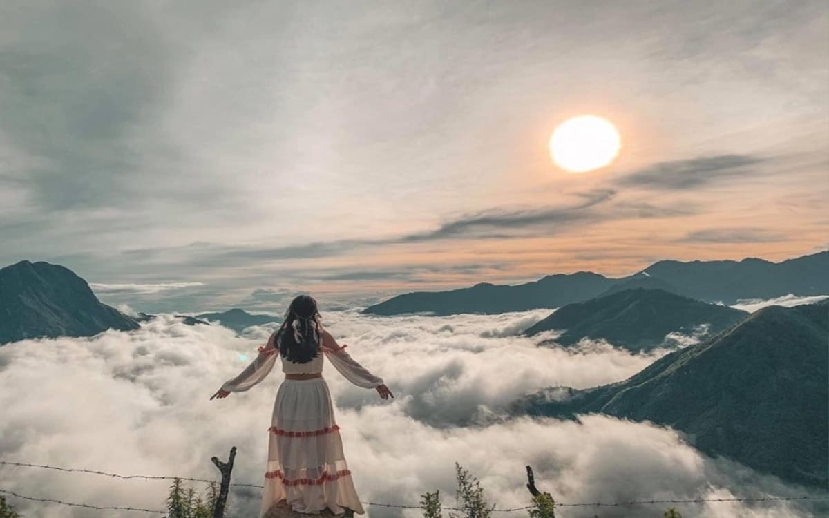 Bí kíp săn mây tại Cổng Trời Sapa