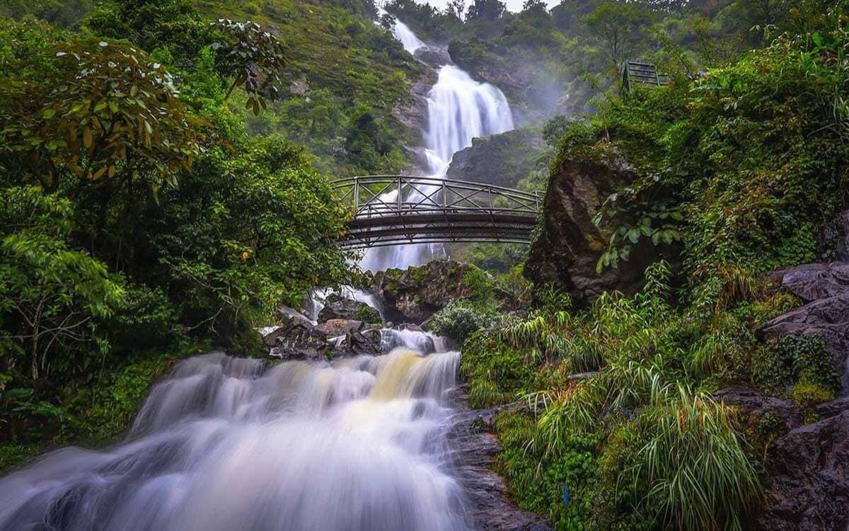 Tổng quan về Thác Bạc Sapa